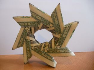 money origami wreath