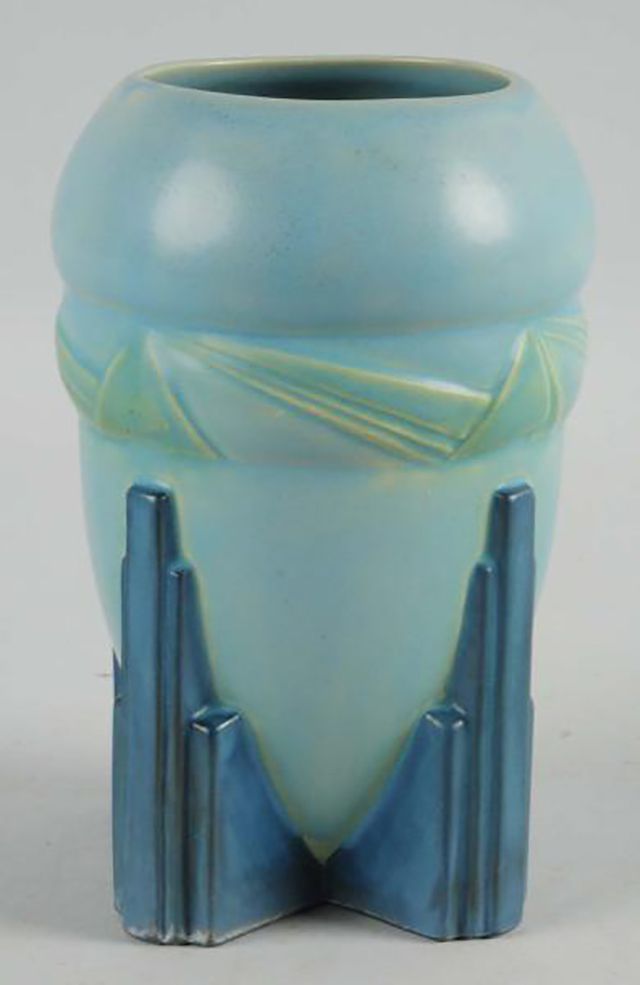 Roseville Pottery Futura "Rocket Ship"花瓶