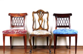 3古董椅子