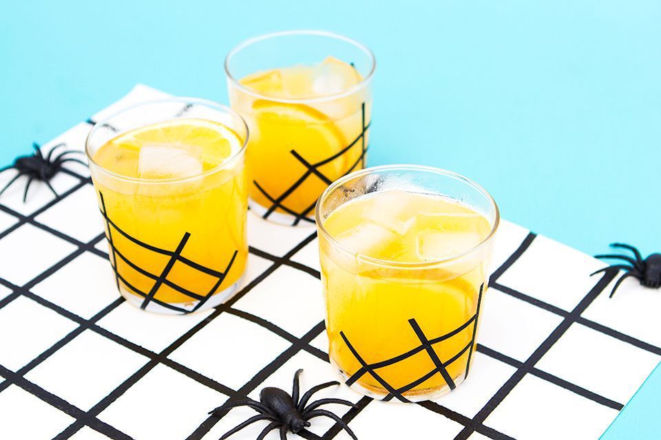 Spider web cups