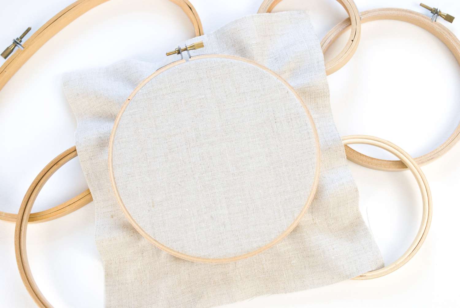 Learn How to Place Fabric in a Hoop