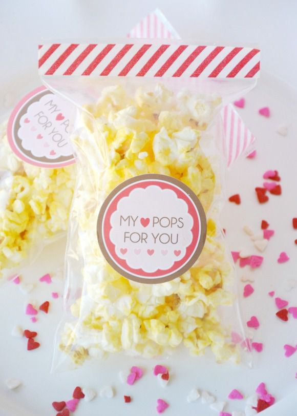 DIY Valentine's Day My Heart Pops For You popcorn bags
