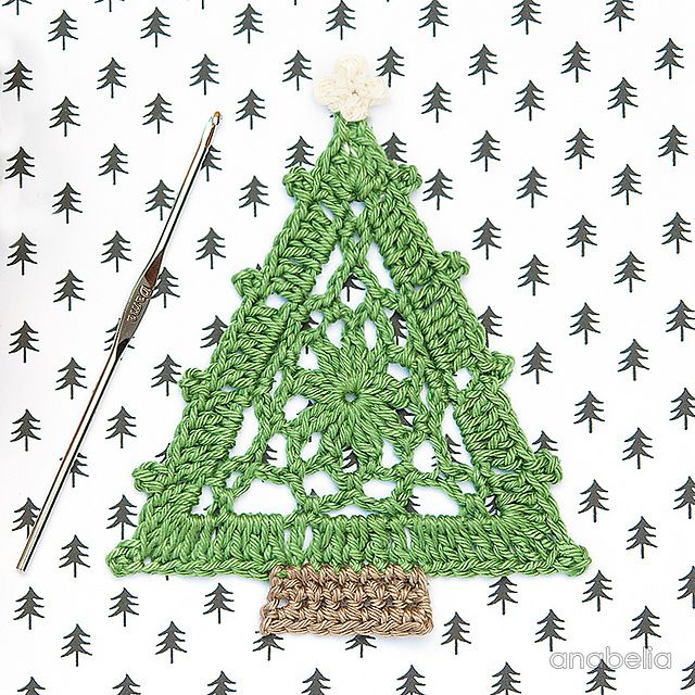 Christmas Tree Crochet Ornament Free Pattern
