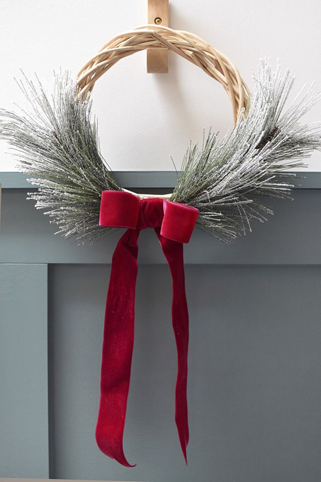 simple christmas wreath tutorial