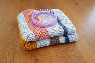 Garter Stitch Blanket Loom Knitting Pattern