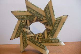 money origami wreath