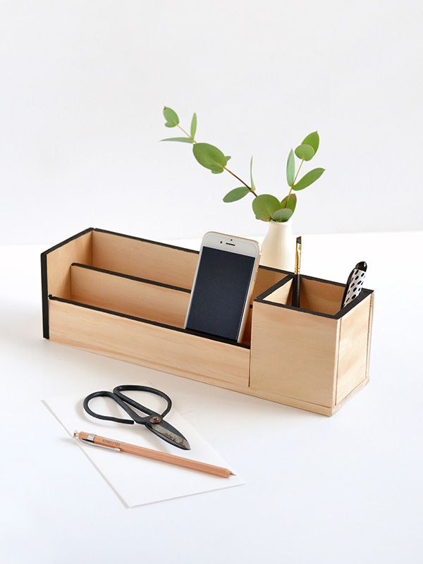 DIY木质写字台整理器