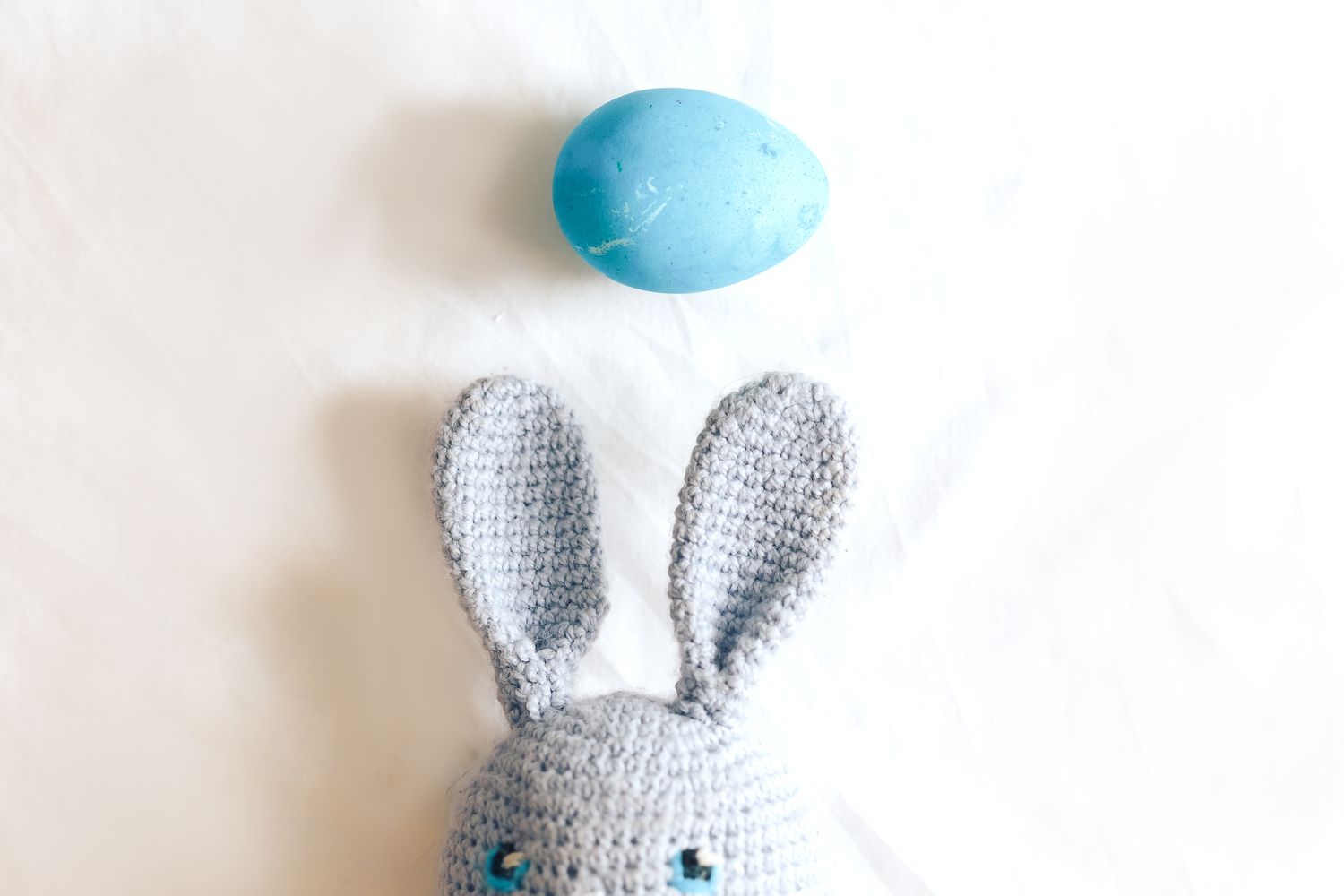 针织蓝兔子玩具