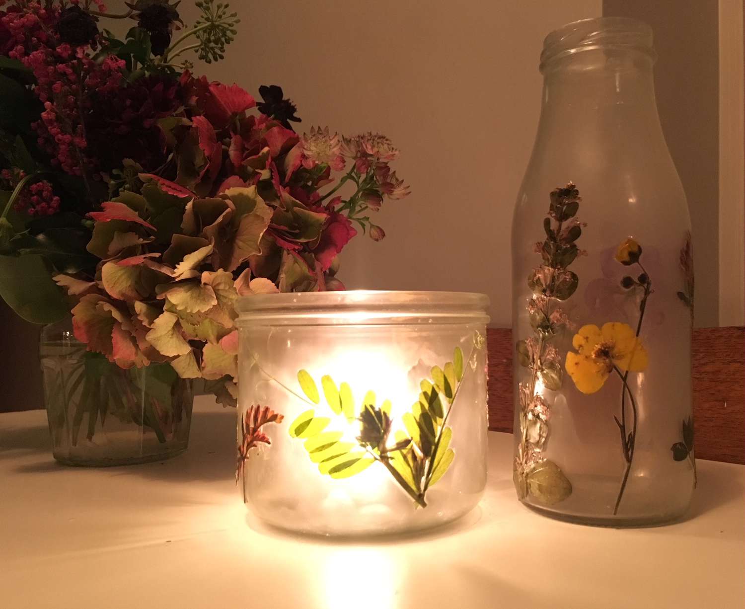 DIY pressed flower vase