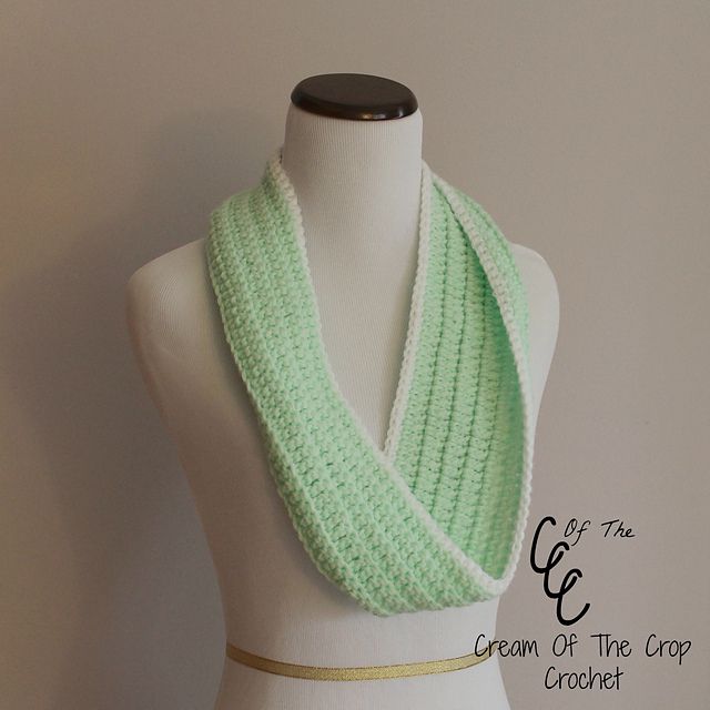 front-loop-crochet-scarf.jpg