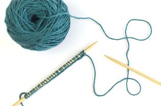 How to Work the Knit Cast-On