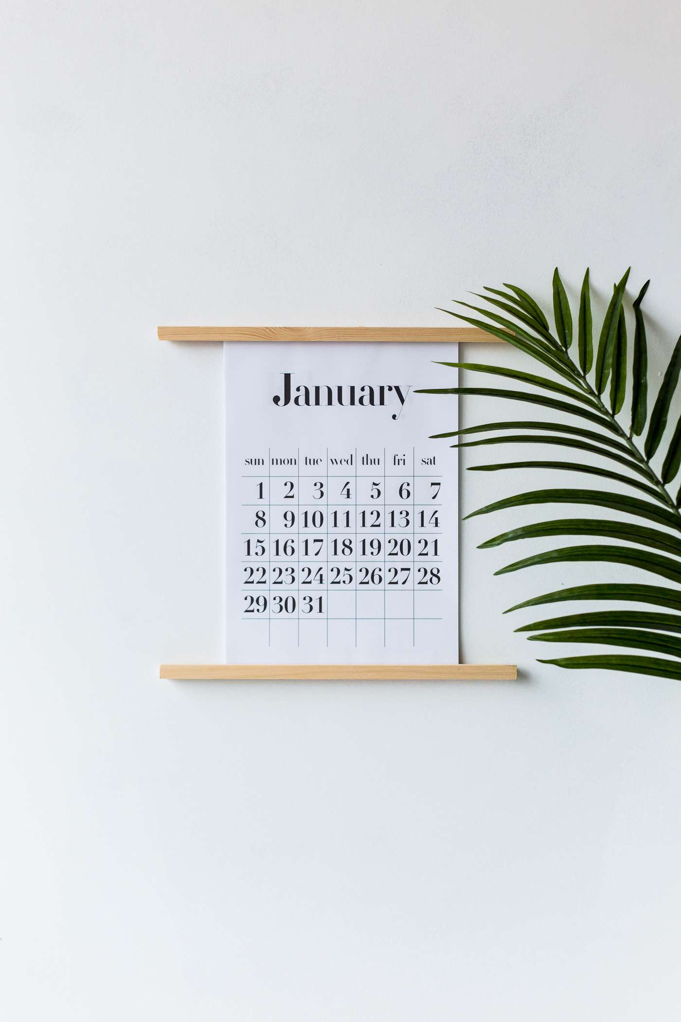Wall Calendar Stand