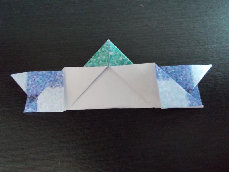 折纸生日卡片第四步