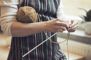 Woman cast on knitting