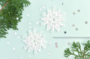 How to Crochet a Snowflake