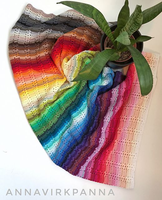 彩虹编织毯子