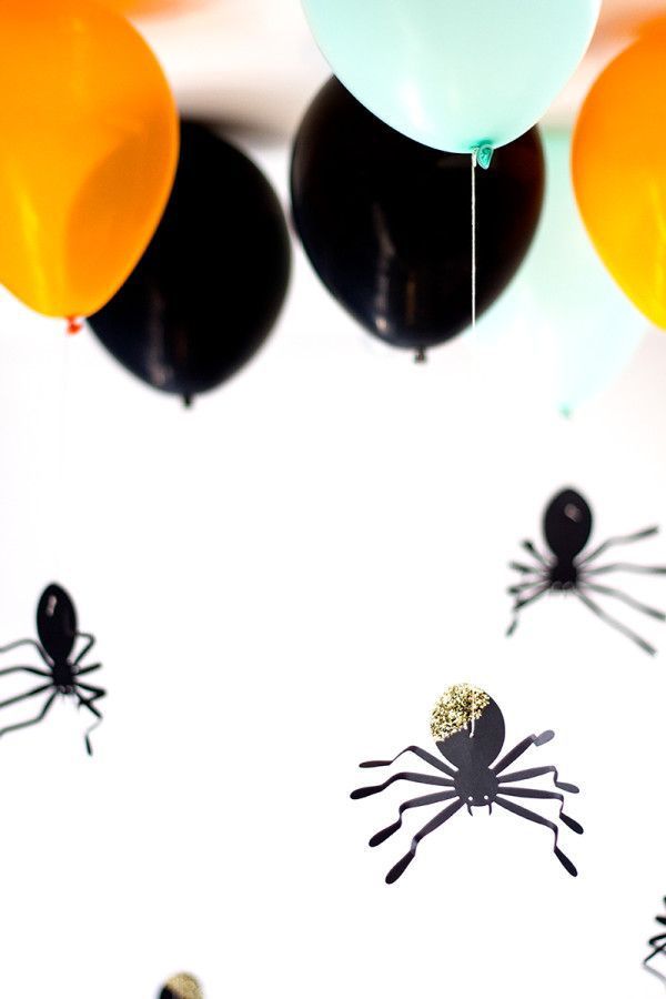 Spider balloons