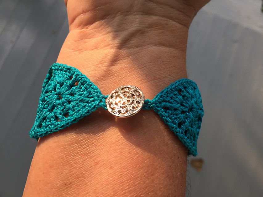 Crochet Bracelet with Button