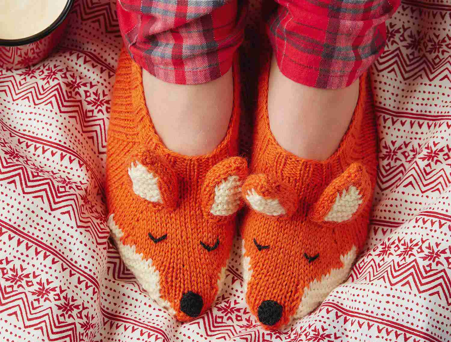 Fox Slippers Knitting Pattern