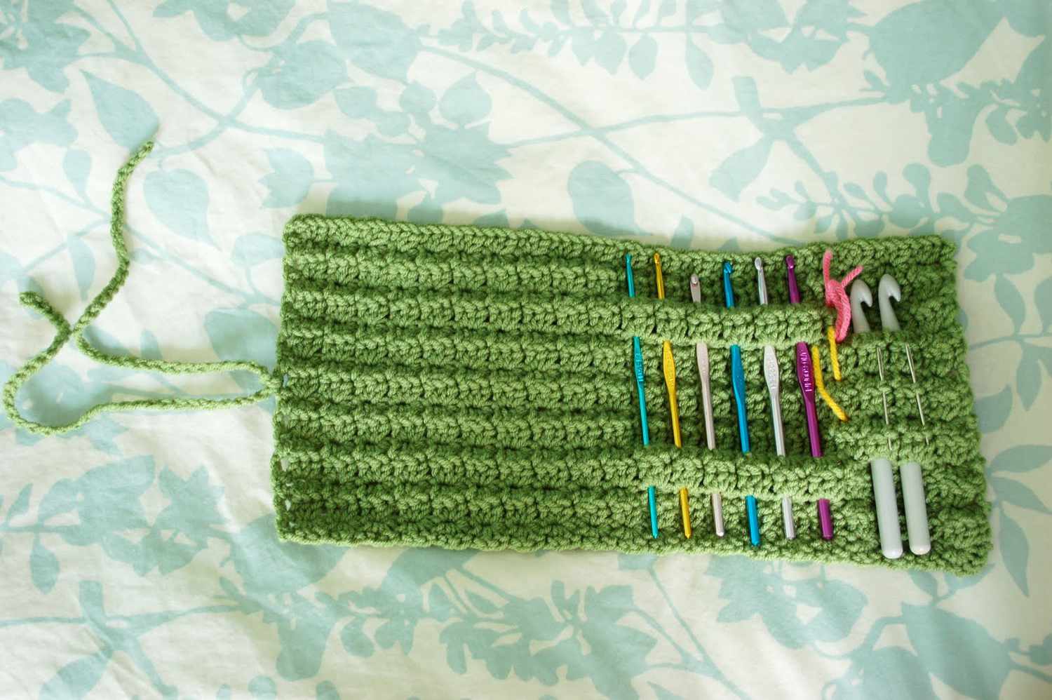 Star Stitch Crochet Hook Case Free Pattern