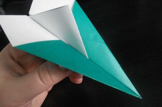 simple paper airplane