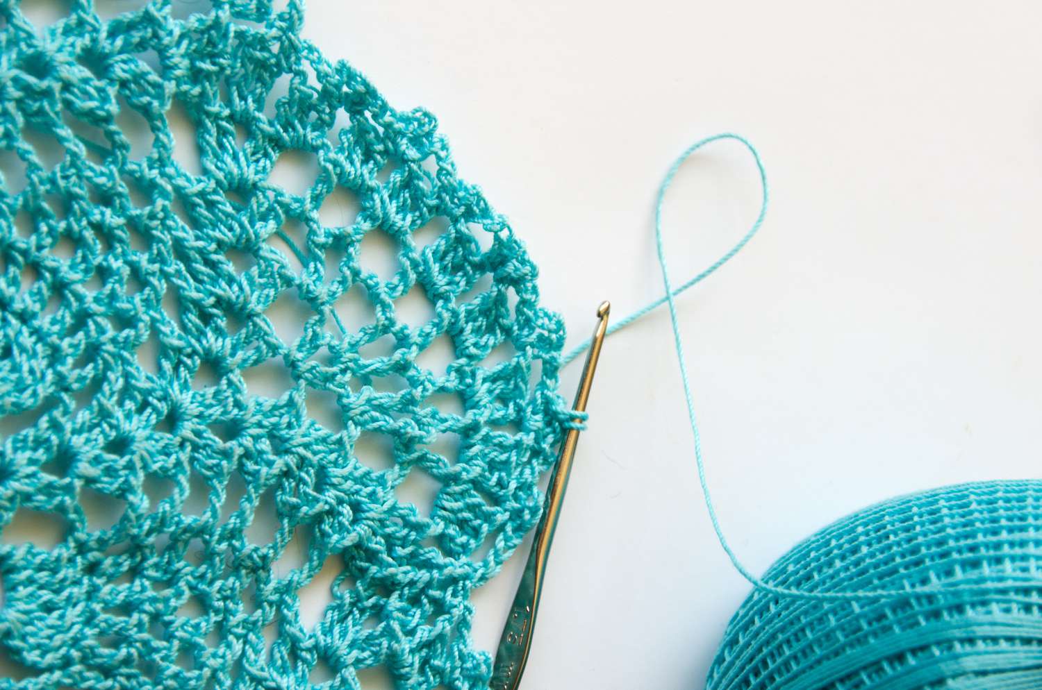 Crochet thread on hook