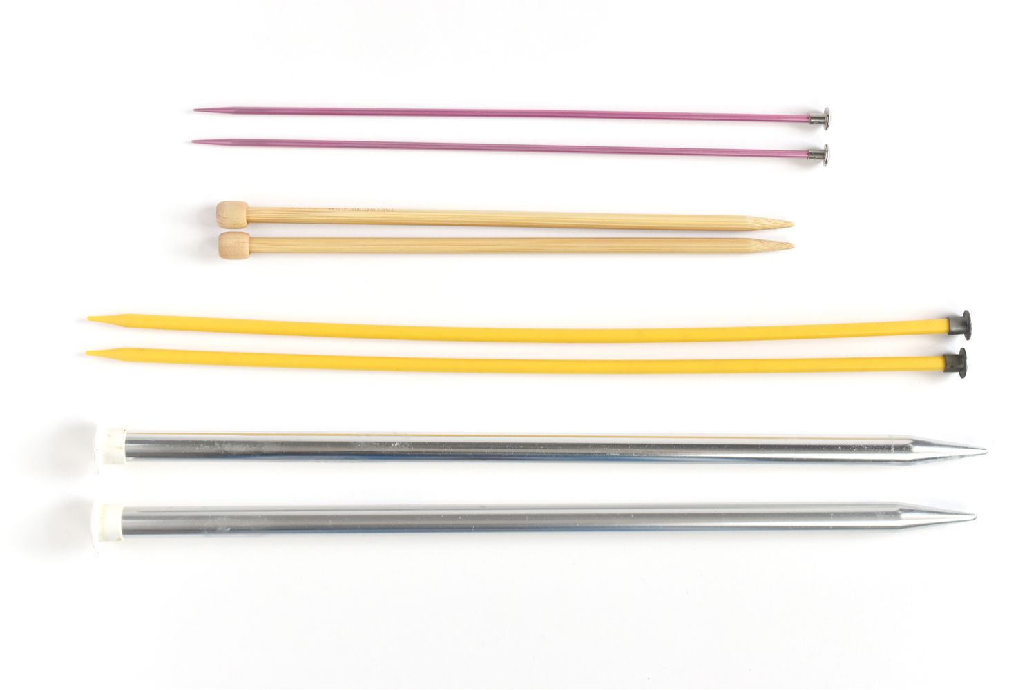 四套不同尺寸和材质的针织直针
