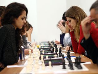 伦敦国际象棋世界冠军戏剧经典比赛