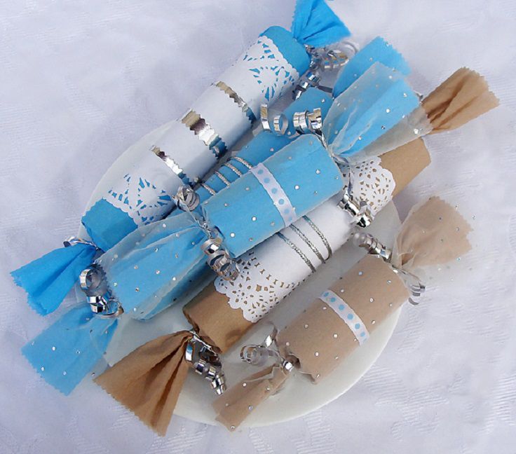Cardboard tube party favors
