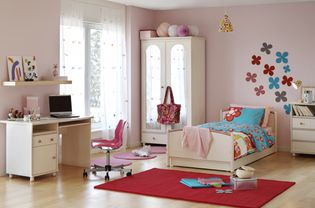Girl's room with DIY flowers on the wall