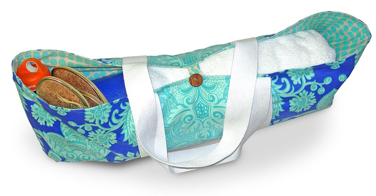 一个蓝色的瑜伽垫手提袋