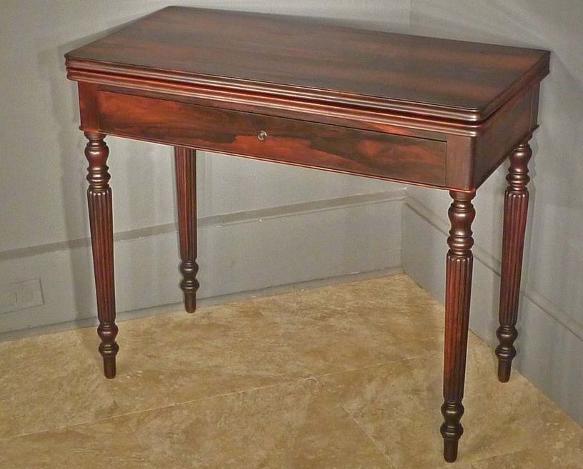 Reeded legs on Rosewood game table