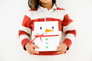 为孩子们准备的雪人冬季纸工艺品