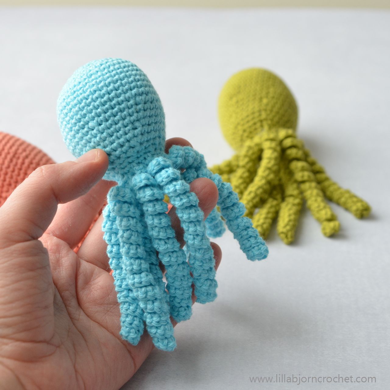 早产婴儿钩针章鱼没有眼睛