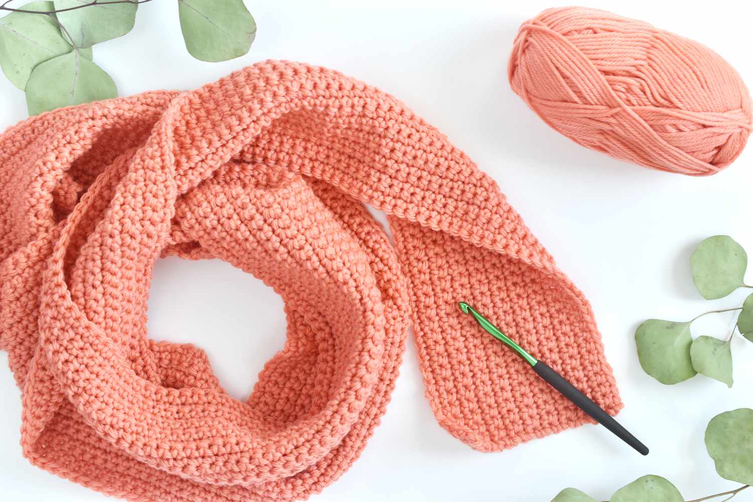 如何编织一条简单的围巾