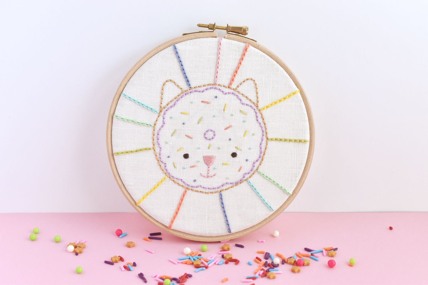 Sweet Treats Cat Donut Embroidery Pattern